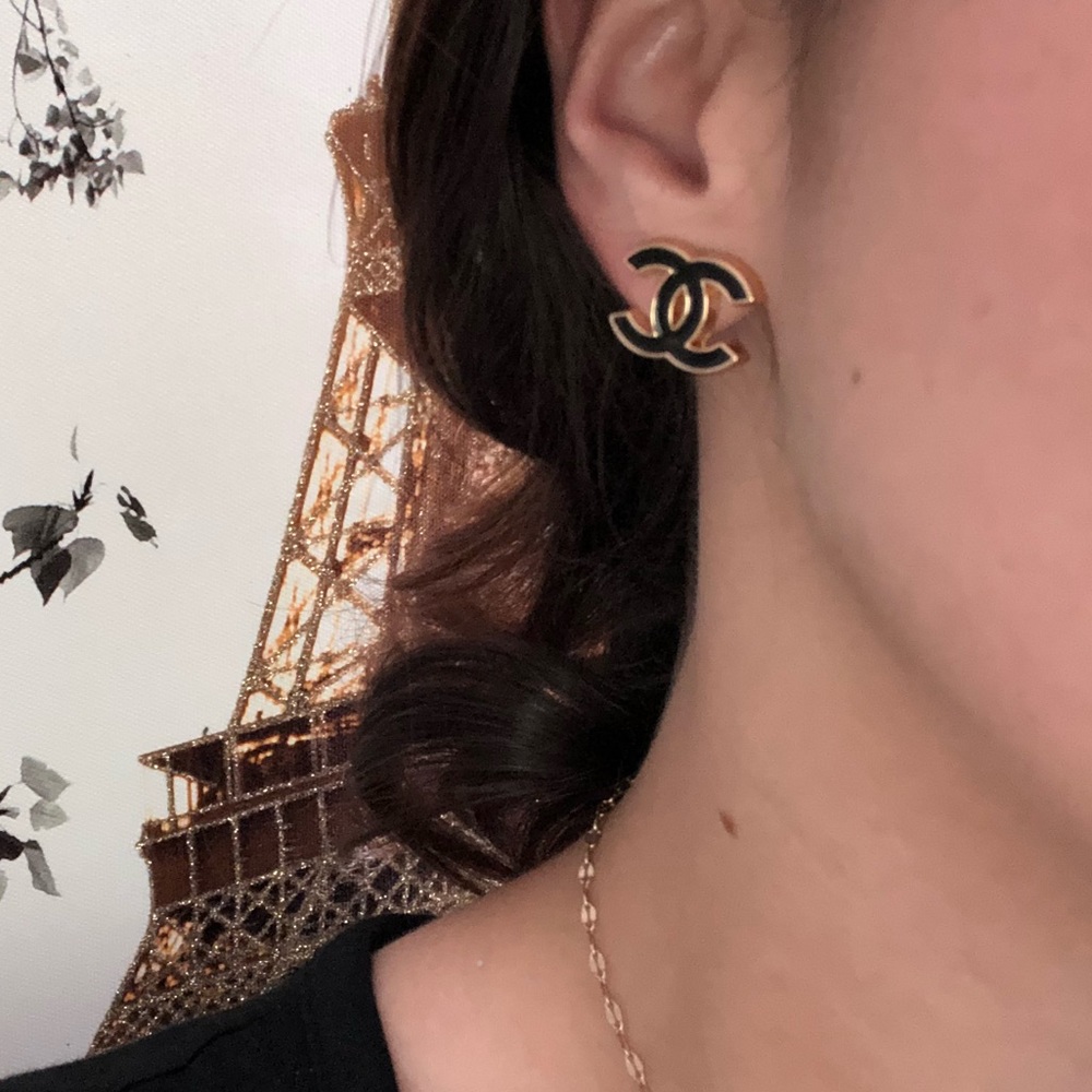 Chanel Button black gold earrings